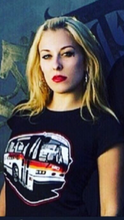 Busmobbers stealthla woman tee